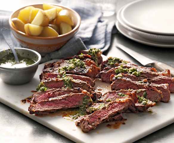 Roastbeef mit Mojo Verde und heurigen Erdäpfeln