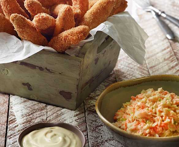 Çıtır Tavuk, Coleslaw ve Ballı Hardallı Mayonez
