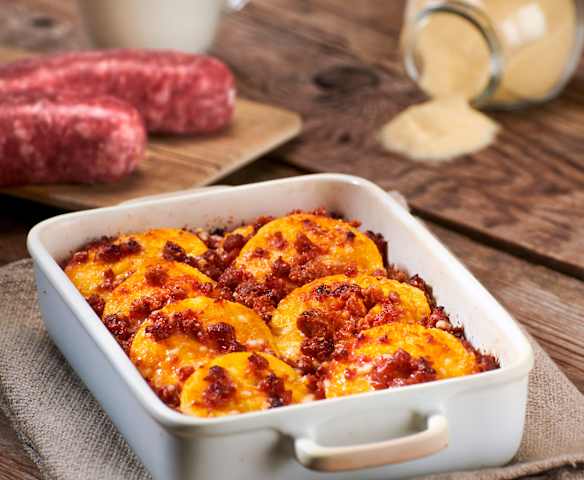 Gnocchi alla romana con sugo di salsiccia