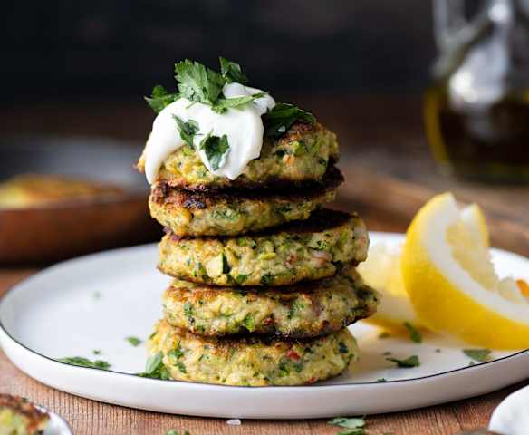 Frittelle di zucchine e gamberetti Frittelle di zucchine e gamberetti