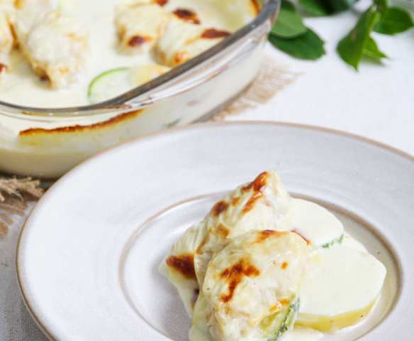 Bacalhau gratinado com molho de queijos