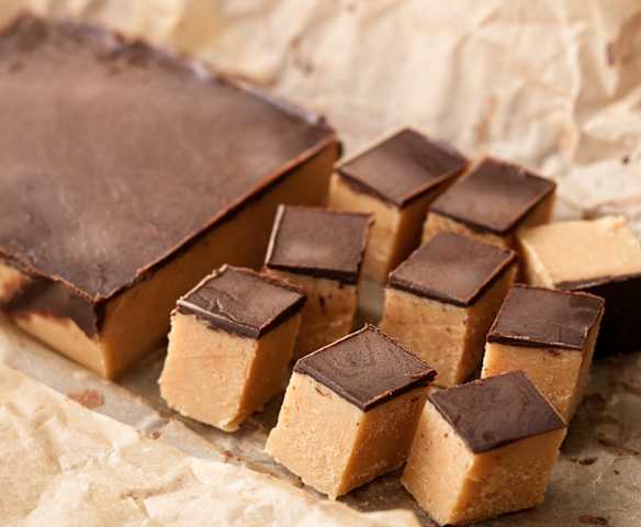 Peanut Butter Fudge (No Added Sugar)
