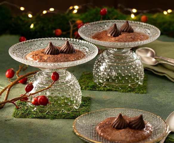 Mousse au chocolat et petits chocolats au Baileys Mousse au chocolat et petits chocolats au Baileys