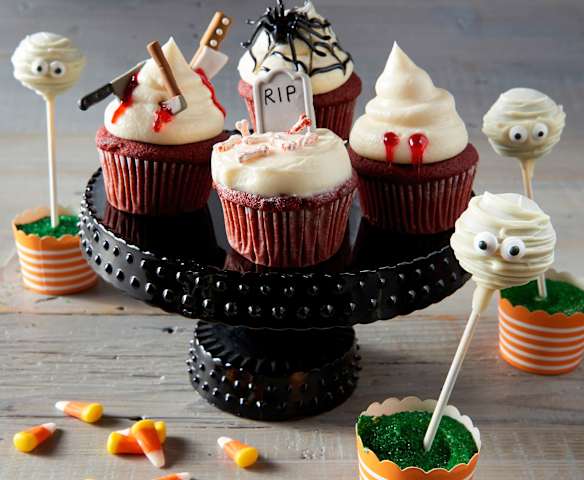 Red Velvet Cupcakes and Cake Pops