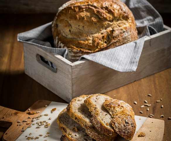 Sonnenblumen-Leinsamen-Brote