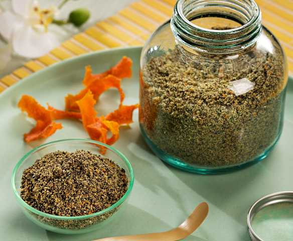 Shichimi togarashi seasoning