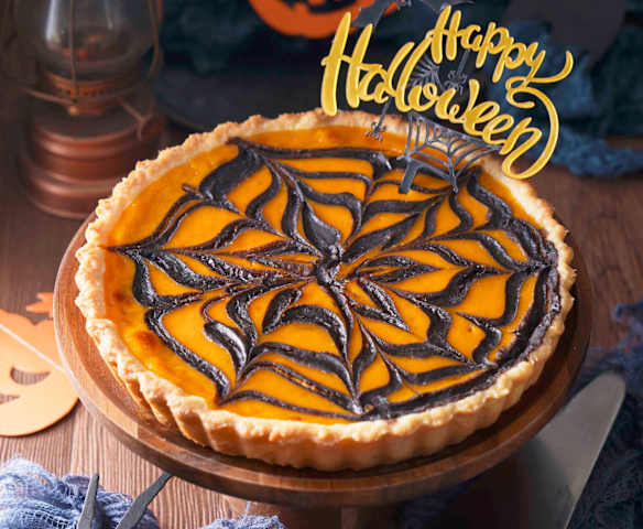 Spider Web Pumpkin Pie