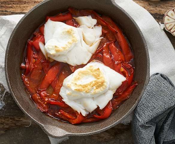 Bacalao sous vide en cama de pimientos