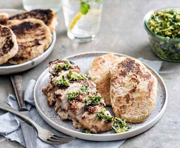 Pierś z kurczaka z pesto z bryndzą