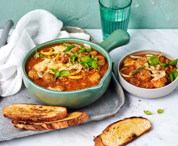 Jo Whitton's Wholesome meatball soup
