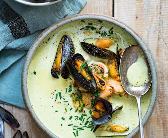 Soupe de moules au curry