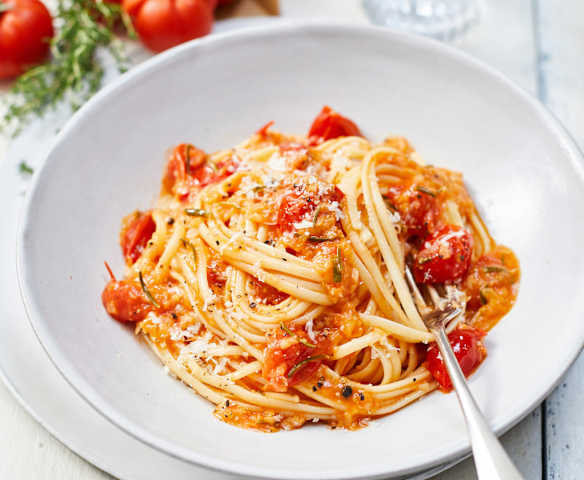 Linguine in Tomatenbutter