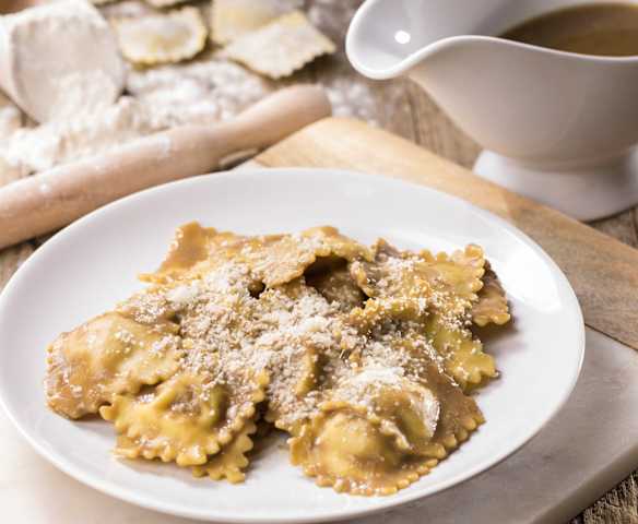 Agnolotti al brasato