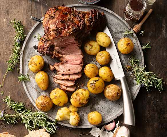 Lamb with Rosemary Potatoes