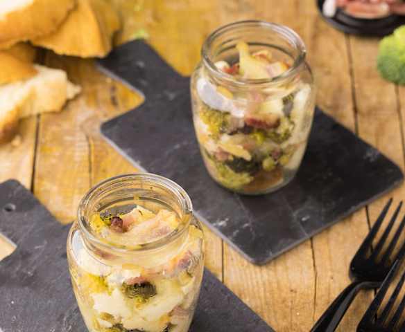 Tortino di broccoli e speck in vasocottura