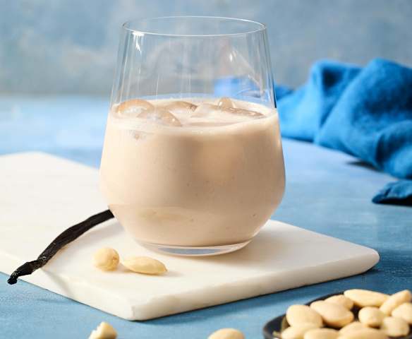 Veganer Vanille-Mandel-Shake