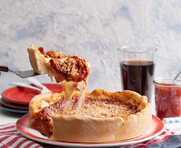 Chicago deep dish-pizza