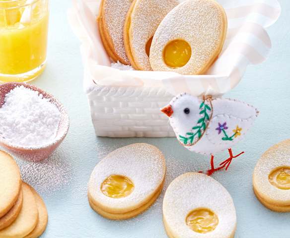 Sugar Cookies with Lemon Curd Sugar Cookies with Lemon Curd