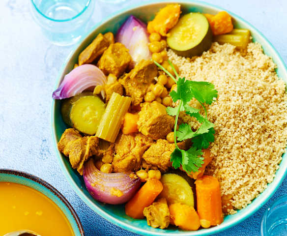 Couscous à l'agneau et semoule complète
