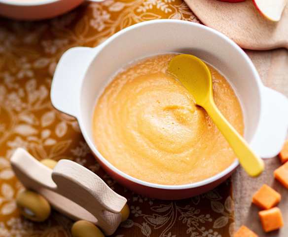 Pear, apple and sweet potato purée (first foods)