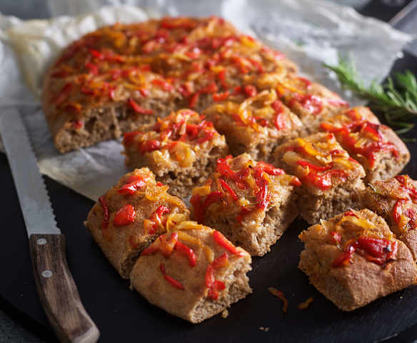 Wholemeal Focaccia with Sautéed Vegetables