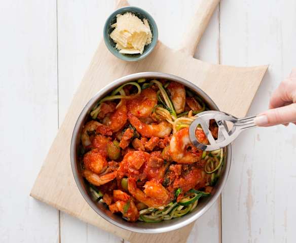 Prawn arrabiata with zucchini noodles