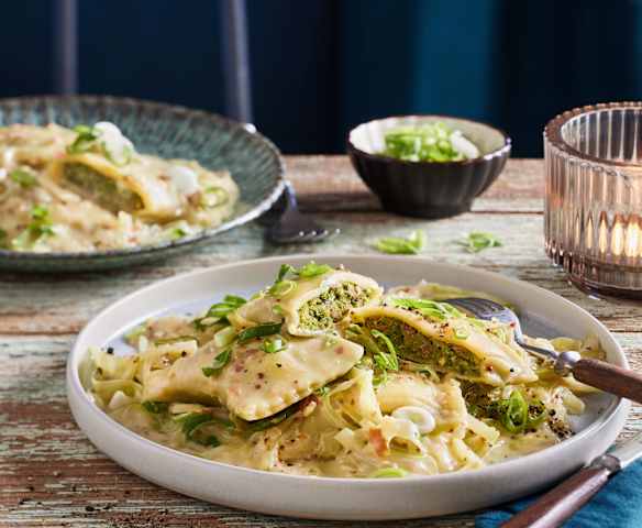 Maultaschen in Honig-Senf-Sauce