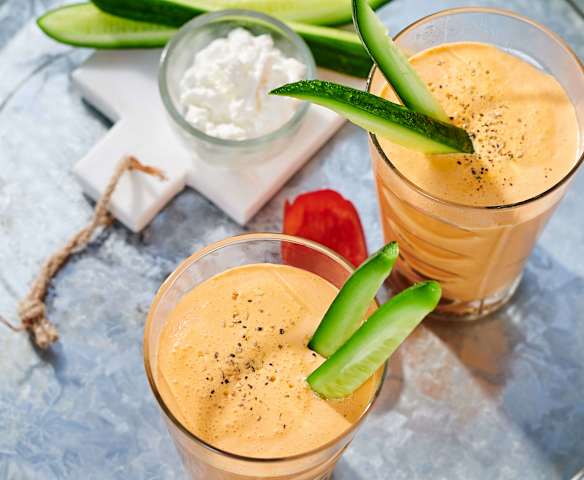 Paprika-Shake mit Hüttenkäse Paprika-Shake mit Hüttenkäse