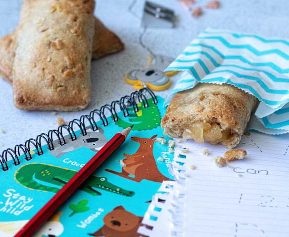 Breakfast fruit bars