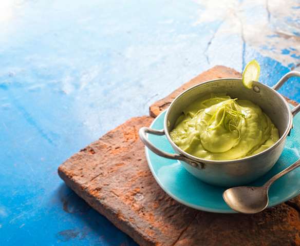 Helado de aguacate y coco Helado de aguacate y coco