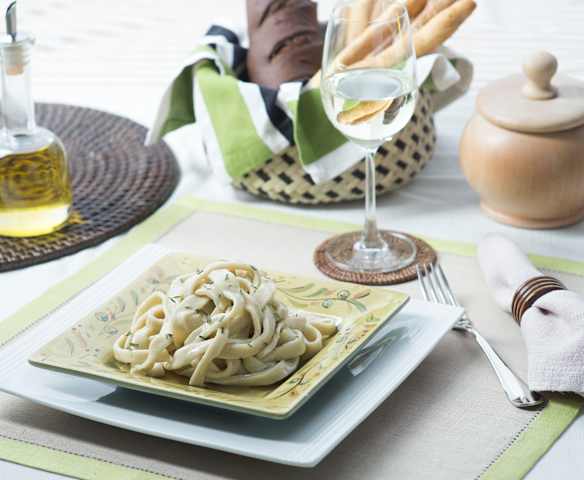 Pasta fresca de ajo y perejil