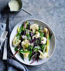 Steamed vegetables with kefir dressing (gut health)