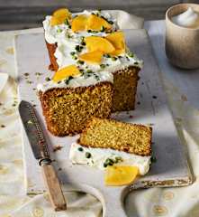 Süßkartoffel-Mandel-Kuchen mit Guss