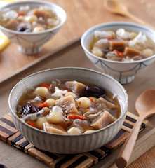 白木耳年糕甜汤