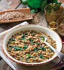 Lentil and spinach soup