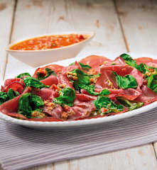 Bresaola con spinaci e bietoline