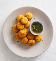 Falafel alle carote con salsa tahini