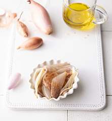 Chalota dorada (100 g) en cuartos