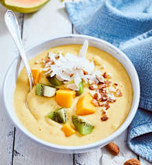 Smoothie bowl jaune