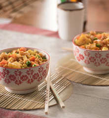 Riz frit au curry et aux crevettes