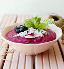 Smoothie de taça de frutos vermelhos