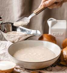 Sauce soubise (béchamel à l'oignon)
