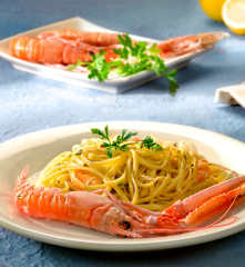 Linguine mit Scampi und Zitronensauce