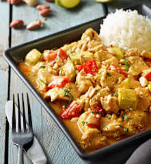 Baharatlı ve Yer Fıstıklı Tavuk, Basmati Pilavı