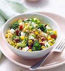 Lauwarmer Sonnenweizen-Salat