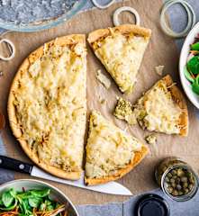 Tarte aux oignons et tapenade