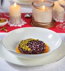 Riso venere con crema di zucca e pistacchi