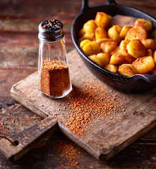 Bylinková sůl na brambory