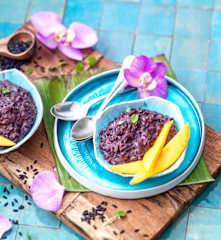 Pudding au riz noir