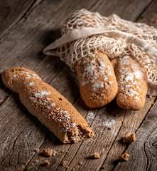 Barras de trigo y espelta con masa madre